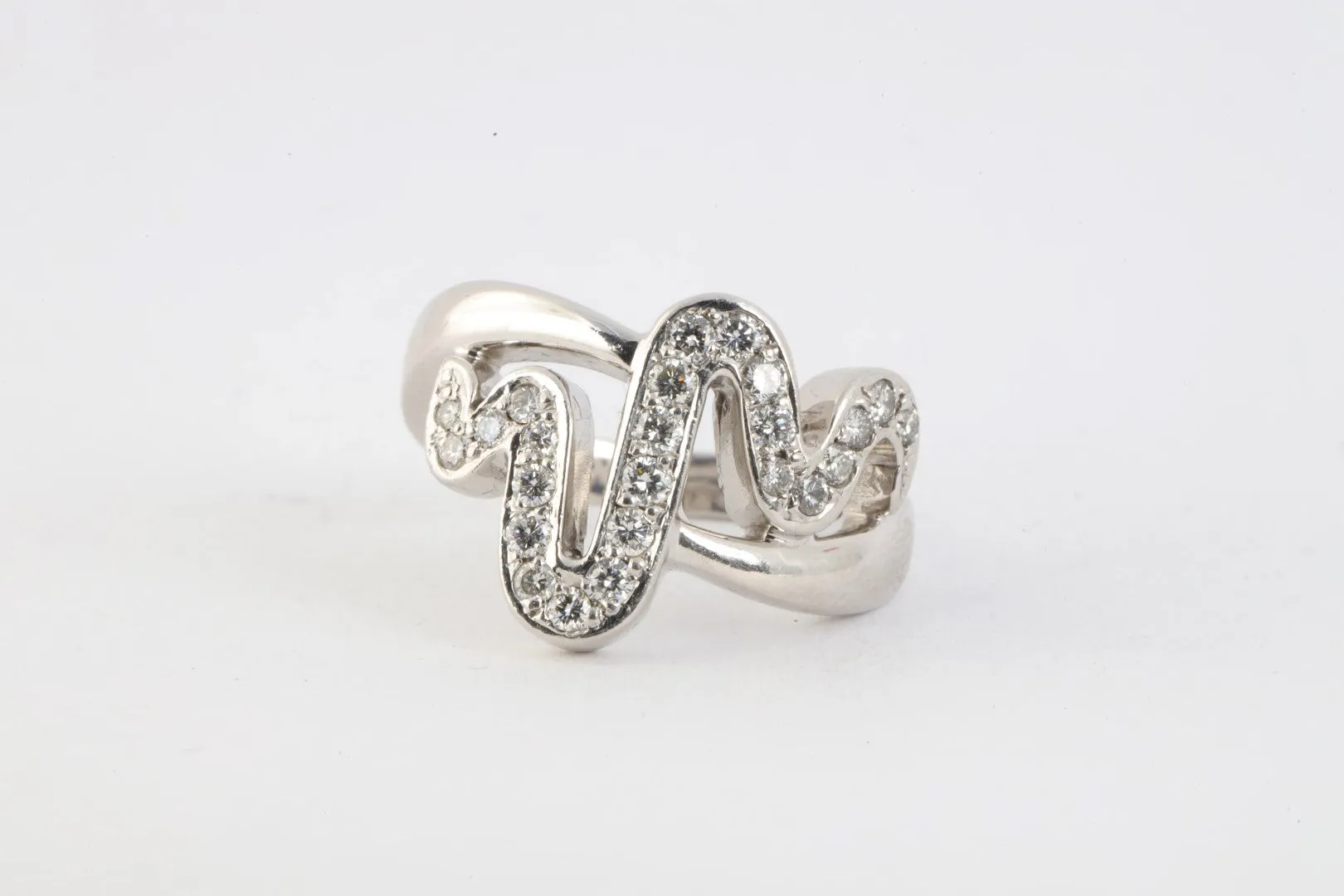 18k White Gold 0.36tcw Diamond Wave Ring Size 5.25 (8.39g.)