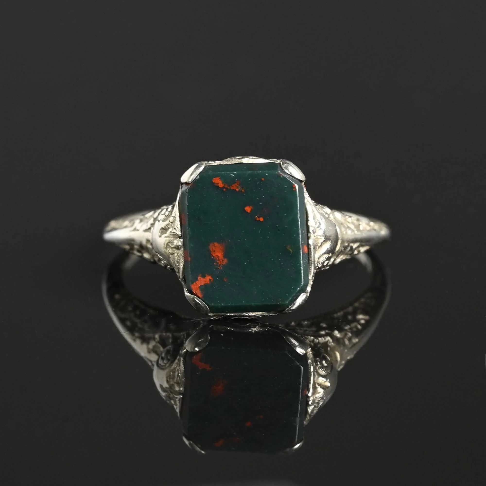 Art Deco 14K White Gold Filigree Bloodstone Ring