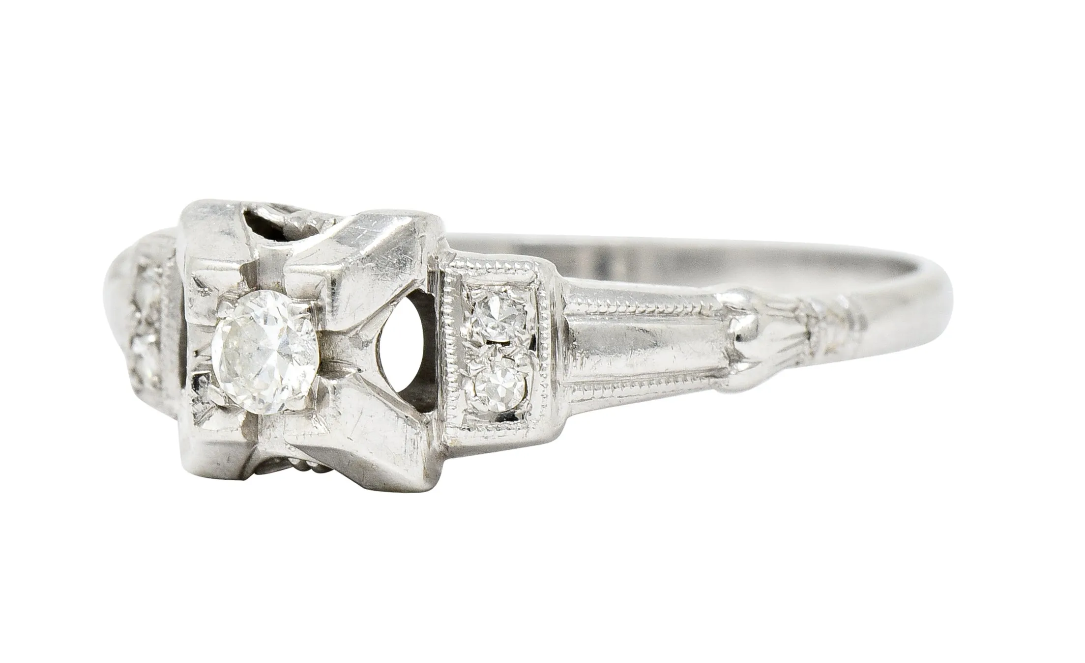 Art Deco Diamond 14 Karat White Gold Engagement Ring