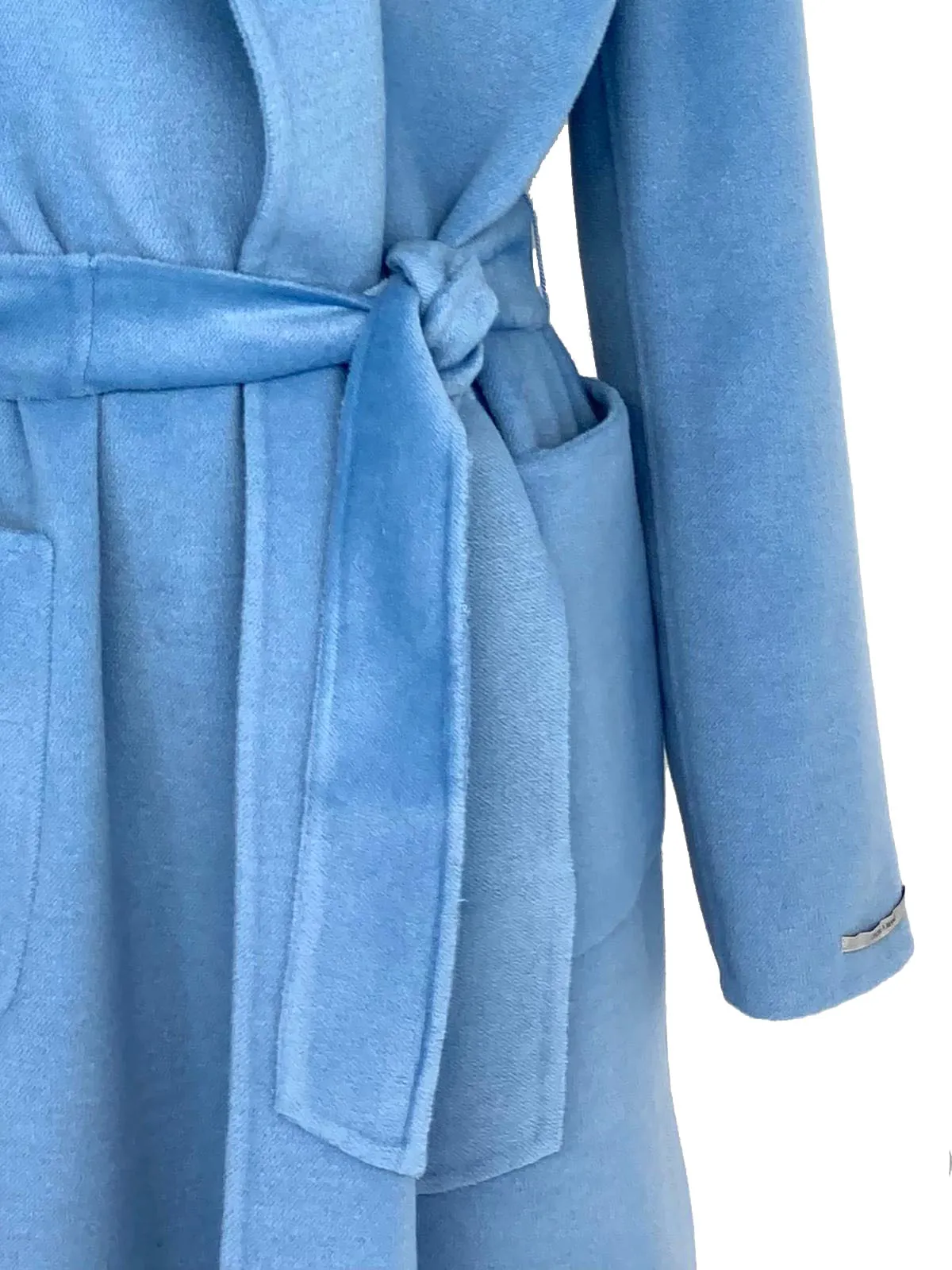 CAPPOTTO LUNGO AZZURRO CON CAPPUCCIO E CINTURA