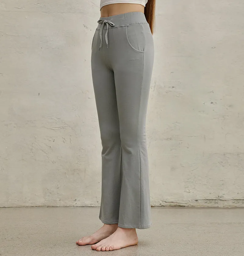 Conch wear soft slim bootcut pants