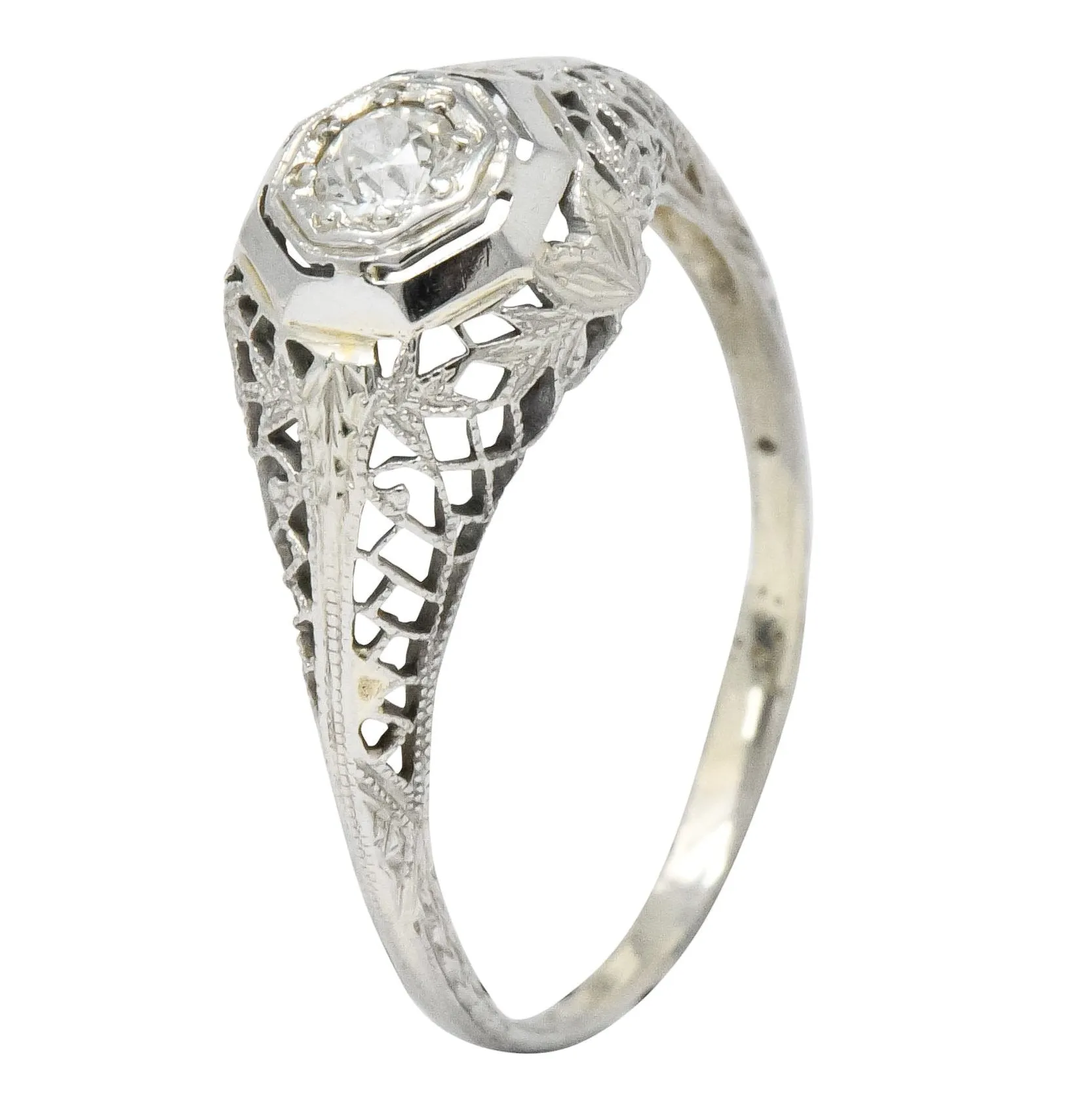 Edwardian 0.30 CTW Diamond 14 Karat White Gold Engagement Ring