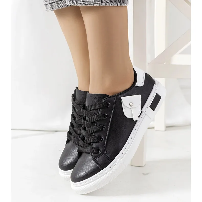 Frame women's black sneakers