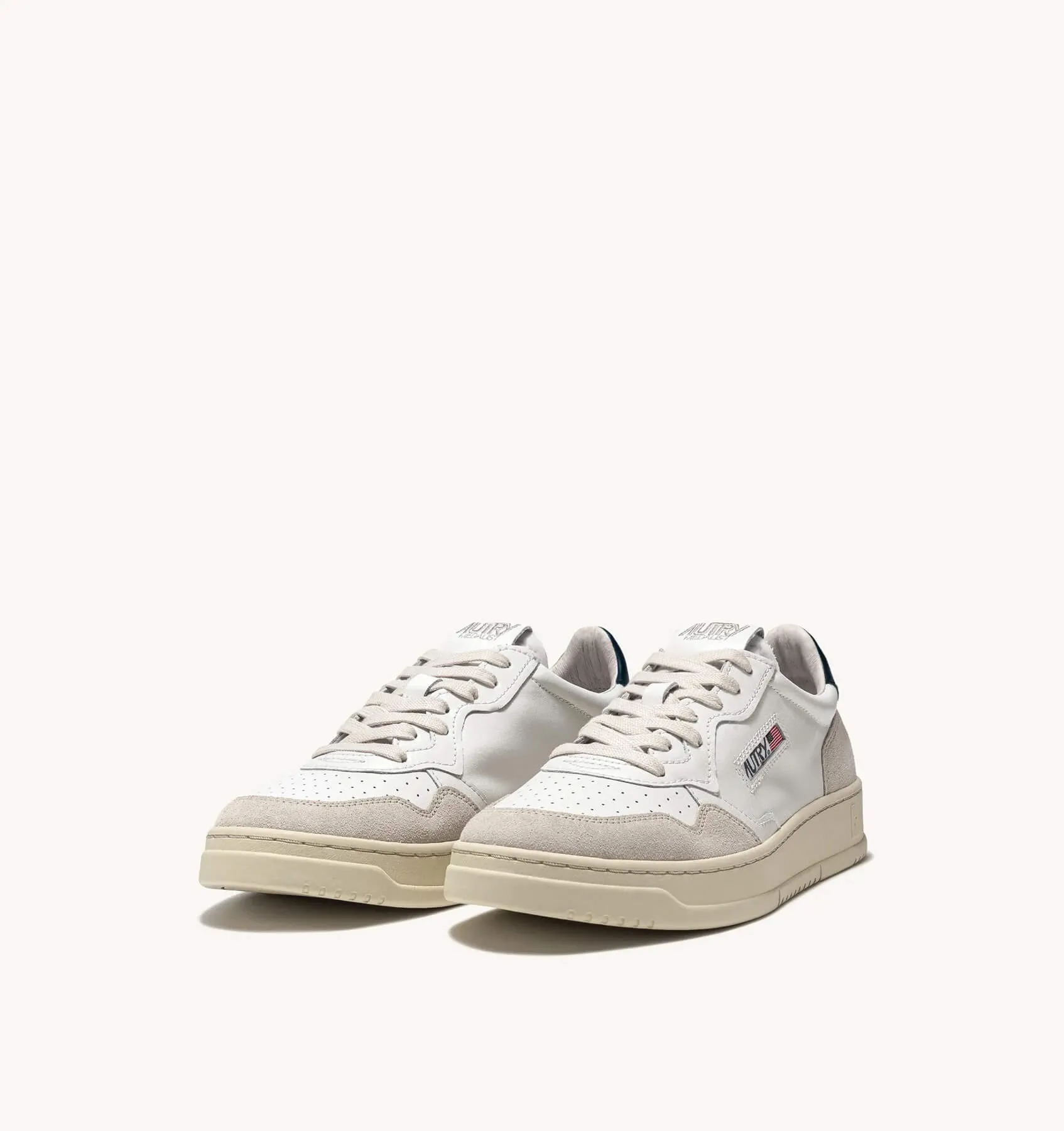 Medalist Low Sneakers