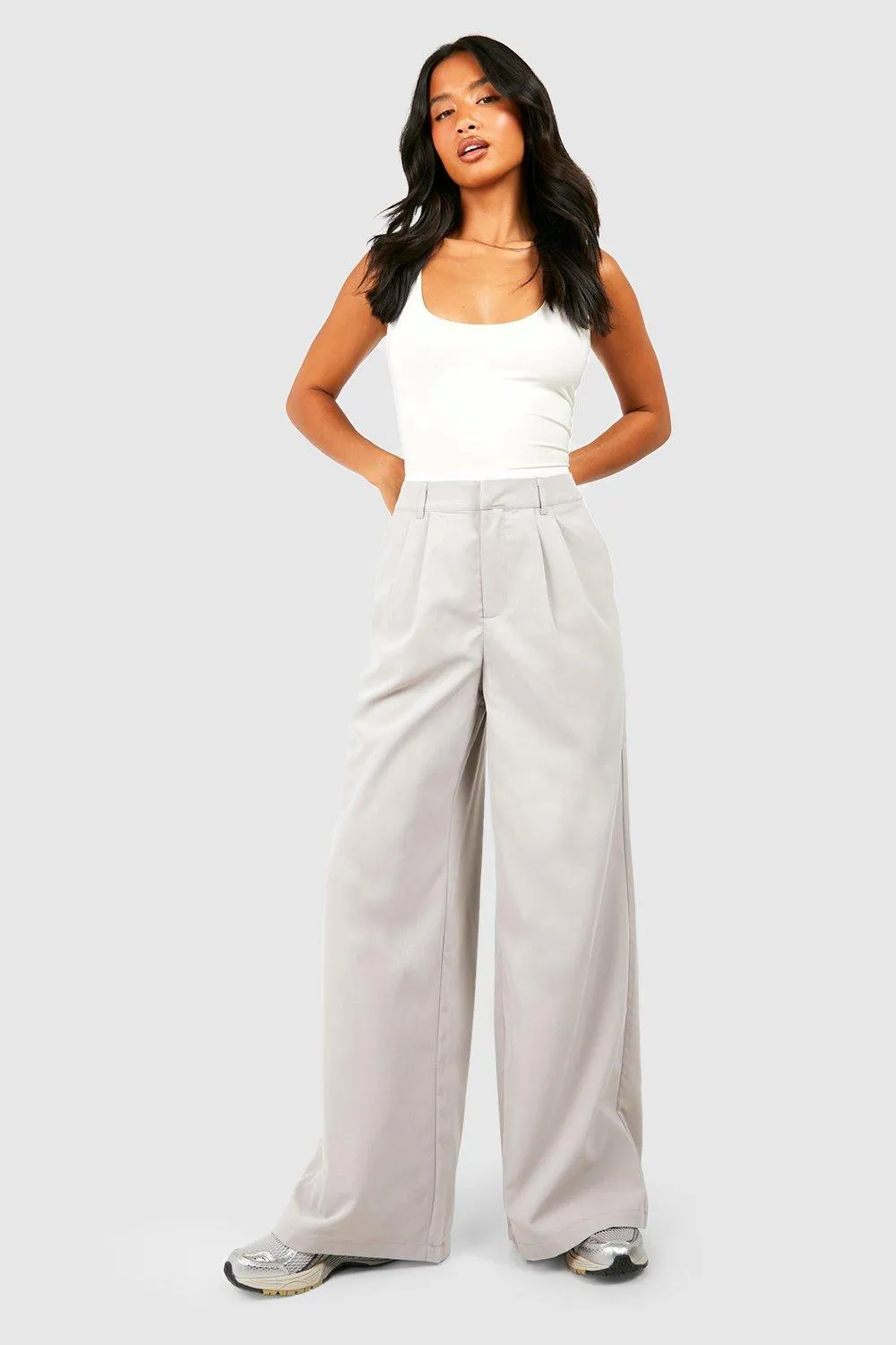 Petite Pleat Front Contrast Waistband Wide Leg Pants