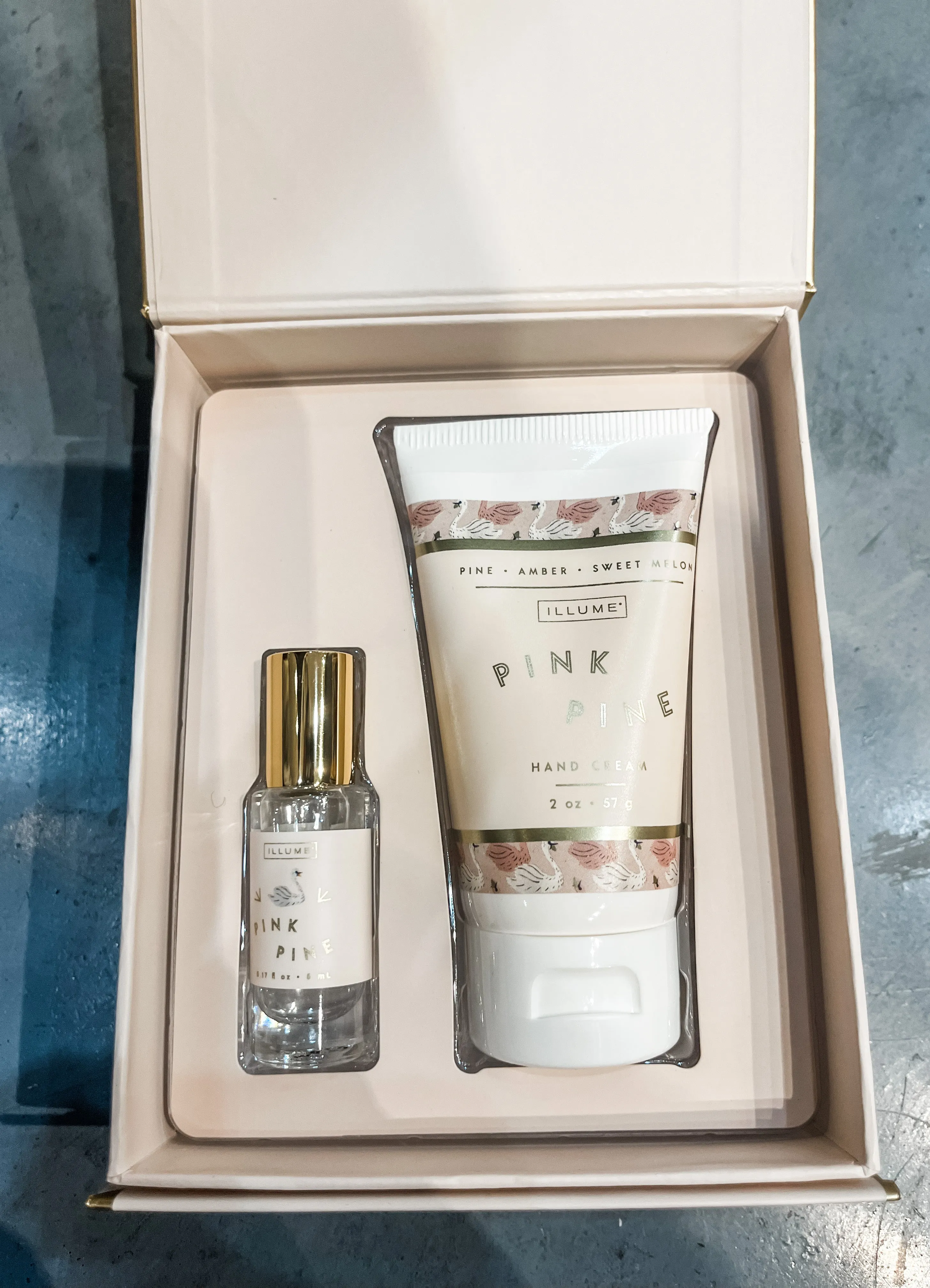 Pink Pine Gift Set