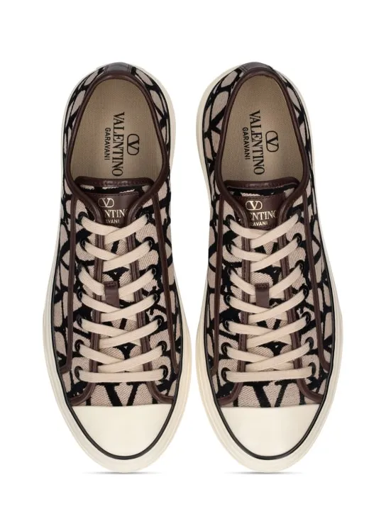 Valentino Garavani   20mm Toile Iconographie canvas sneakers 