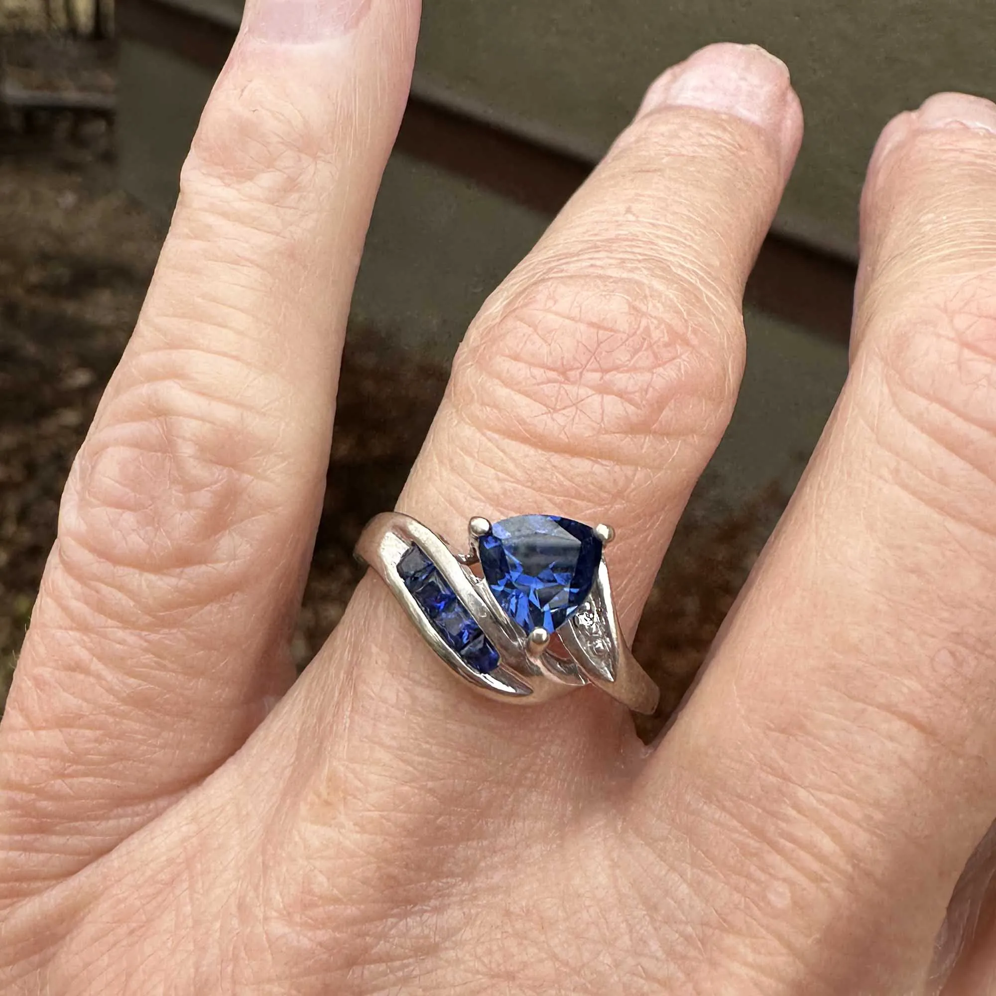 Vintage Bypass Diamond Trillion Cut Sapphire Ring in White Gold